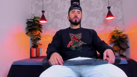 Martin Foster online show from 6, 4, 2026