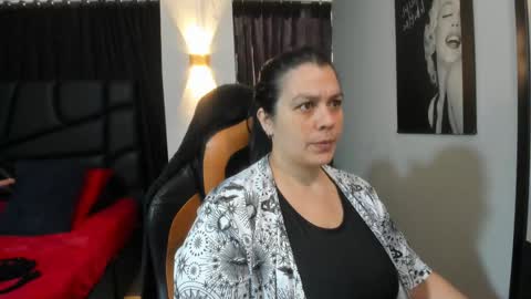 Snapshot of martina_foxy_ chatting on 14, 1, 2025 MARTINA online show from 14, 1, 2025