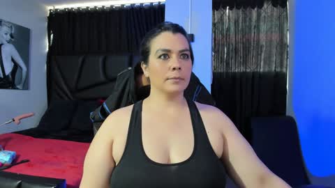 Snapshot of martina_foxy_ chatting on 29, 1, 2025 MARTINA online show from 29, 1, 2025