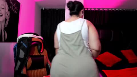 Snapshot of martina_foxy_ chatting on 10, 2, 2025 MARTINA online show from 10, 2, 2025