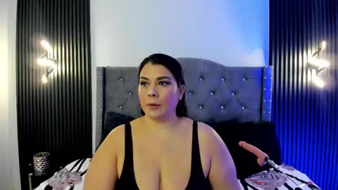Snapshot of martina_foxy_ chatting on 18, 9, 2025 MARTINA online show from 18, 9, 2025