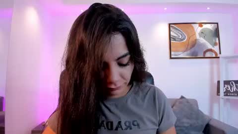 Martina online show from 8, 7, 2026