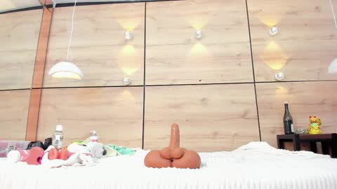 martina touss  online show from 1, 3, 2025