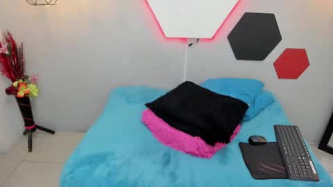 Martina online show from 23, 2, 2025