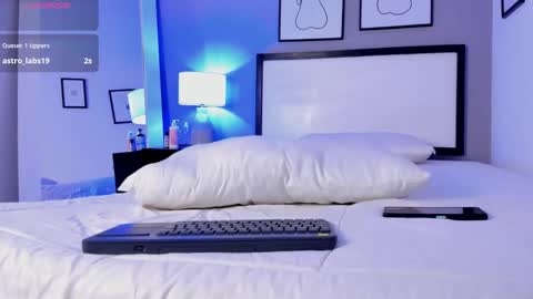 martina rizzi online show from 17, 9, 2025