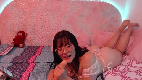 mary_creaamy online show from 25, 1, 2025