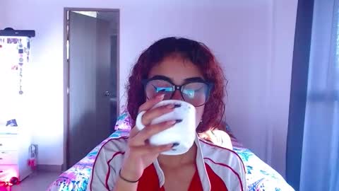 Snapshot of mary_jane1_ chatting on 15, 10, 2025 mary online show from 15, 10, 2025