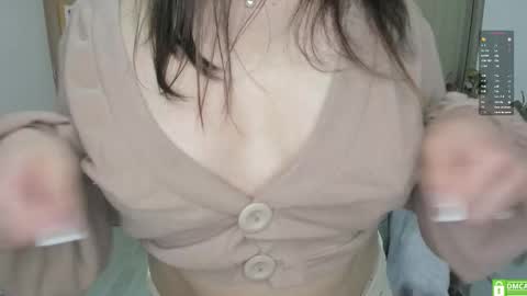 Snapshot of mary_mae chatting on 29, 11, 2025 Girl of your dreams online show from 29, 11, 2025