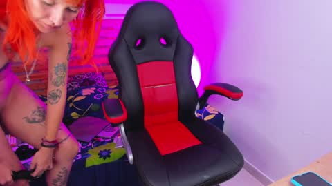 Snapshot of mary_magic chatting on 15, 1, 2025 mary_magic online show from 15, 1, 2025