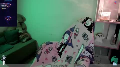 Snapshot of mary_xextra chatting on 12, 11, 2025 Mary GTM3Mon Wed Thu Sat Sun 0400 am-1030pm online show from 12, 11, 2025