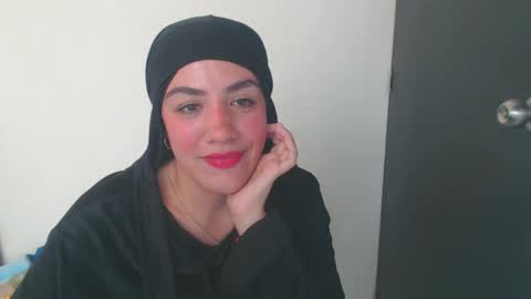 Snapshot of maryam_arabicmilk chatting on 4, 12, 2024 maryam_arabicmilk online show from 4, 12, 2024