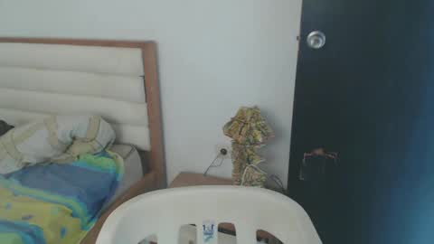 Snapshot of maryam_arabicmilk chatting on 21, 2, 2025 maryam_arabicmilk online show from 21, 2, 2025