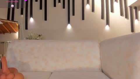  Mary  online show from 4, 3, 2025