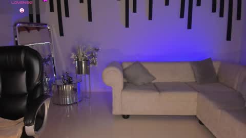  Mary  online show from 10, 3, 2025