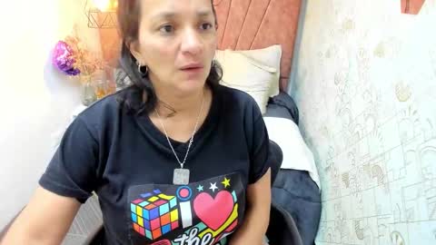 Snapshot of marylinmilf chatting on 5, 12, 2025 Marylin online show from 5, 12, 2025