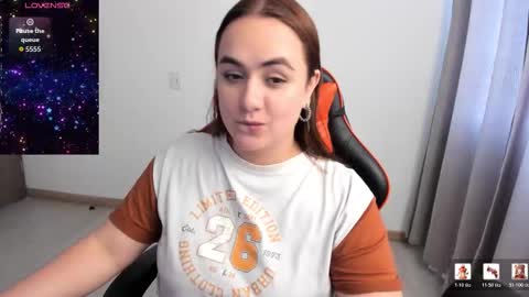 Dulce Maria online show from 2, 2, 2026