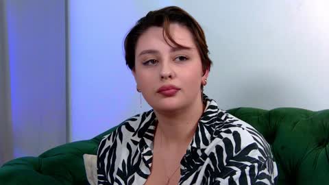 Snapshot of marymurrays chatting on 10, 12, 2024 MaryMurrays online show from 10, 12, 2024