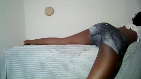 masked_shy_girl online show from 10, 4, 2026