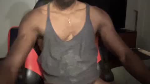 Snapshot of maskedmanblacc chatting on 20, 10, 2025 maskedmanblacc online show from 20, 10, 2025