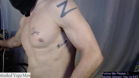 Snapshot of maskedyogaman chatting on 2, 3, 2026 maskedyogaman online show from 2, 3, 2026