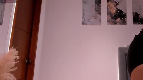 Mason Bennet online show from 5, 3, 2026