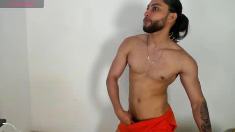 Snapshot of massatgeserotics chatting on 27, 12, 2024 I Am Odin online show from 27, 12, 2024