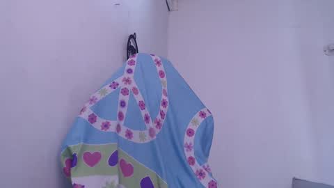 Snapshot of massielferretis chatting on 27, 12, 2024 massiel ferreti online show from 27, 12, 2024