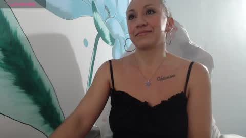 Snapshot of massielferretis chatting on 3, 3, 2025 massiel ferreti online show from 3, 3, 2025