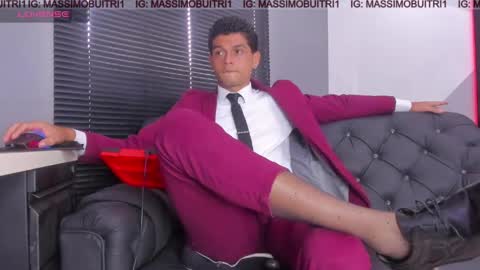 I am Massimo online show from 11, 5, 2026