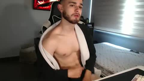 Massimo Santino online show from 17, 4, 2026