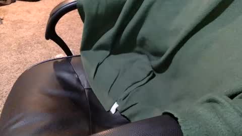 Snapshot of massive_abrasions69 chatting on 1, 10, 2025 Massive Abrasions online show from 1, 10, 2025