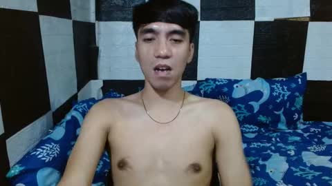 Snapshot of massive_boner02 chatting on 13, 11, 2025 massive_boner02 online show from 13, 11, 2025