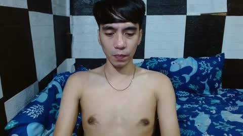 Snapshot of massive_boner02 chatting on 21, 11, 2025 massive_boner02 online show from 21, 11, 2025