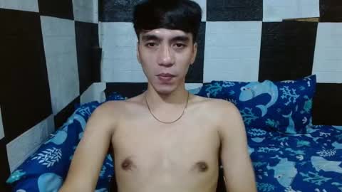 Snapshot of massive_boner02 chatting on 25, 11, 2025 massive_boner02 online show from 25, 11, 2025