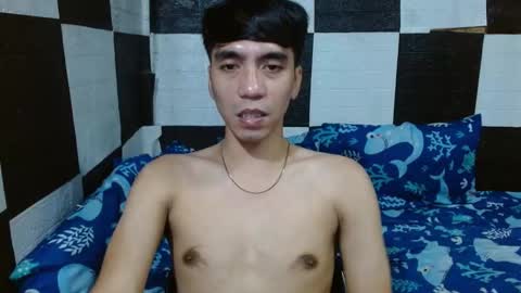 Snapshot of massive_boner02 chatting on 22, 12, 2025 massive_boner02 online show from 22, 12, 2025