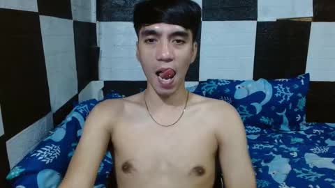 Snapshot of massive_boner02 chatting on 8, 1, 2026 massive_boner02 online show from 8, 1, 2026