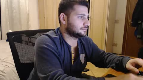 Snapshot of massu1994 chatting on 31, 1, 2025 Massu94 online show from 31, 1, 2025