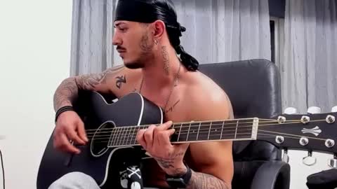 masterchris12 online show from 27, 12, 2024