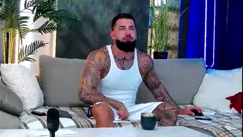 masterkingofmuscle online show from 1, 10, 2025