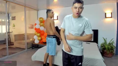 Snapshot of masters_sexx chatting on 23, 11, 2025 Team Cris Darwin- Fernando- Stiven- David online show from 23, 11, 2025