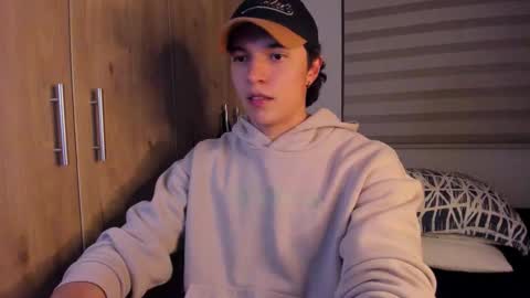 mastrangelo_x online show from 27, 10, 2025