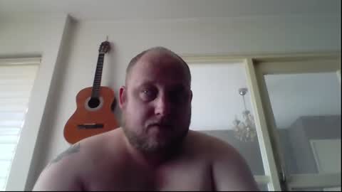 Snapshot of mastrubeertje1988 chatting on 18, 6, 2026 mastrubeertje1988 online show from 18, 6, 2026
