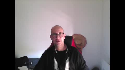 mat11efou online show from 4, 4, 2026