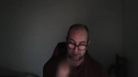 mat11efou online show from 25, 4, 2026