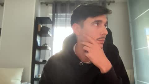 Aaron online show from 17, 12, 2025