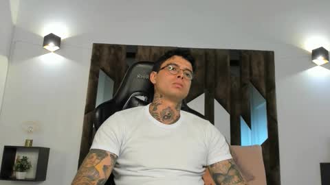 mateo_dilucajs1 online show from 4, 10, 2025