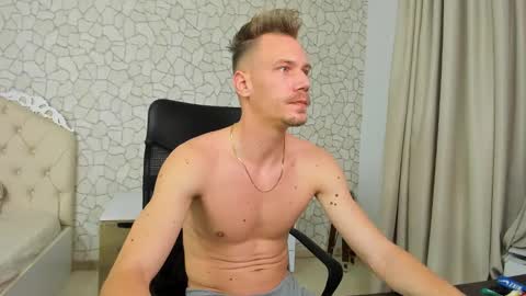 Snapshot of mateobenjamin chatting on 22, 12, 2024 MateoBenjamin online show from 22, 12, 2024