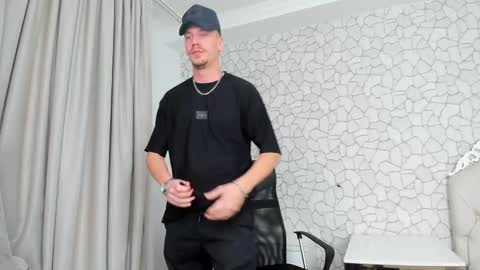 Snapshot of mateobenjamin chatting on 27, 12, 2024 MateoBenjamin online show from 27, 12, 2024