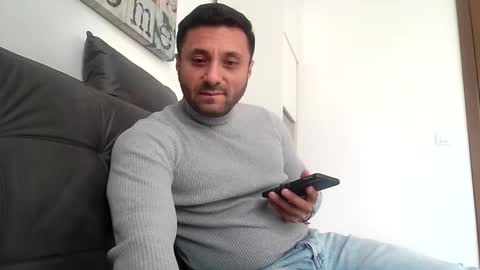 Snapshot of matheoplayboy chatting on 21, 10, 2025 PlayBoy online show from 21, 10, 2025