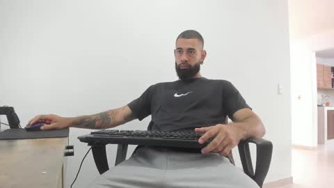 Matheus     online show from 6, 3, 2025